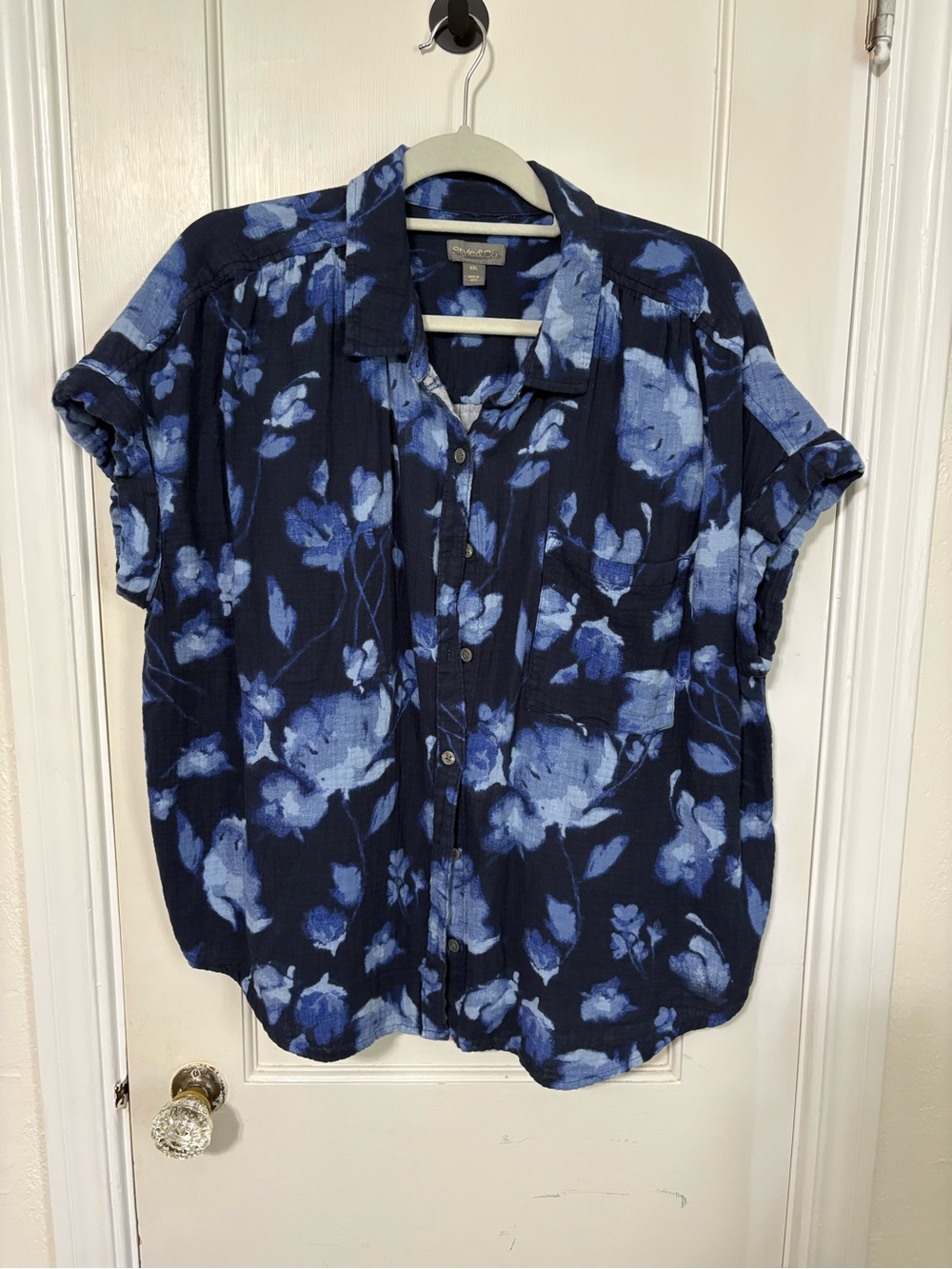 Style & Co 100% Cotton Blue Floral Button Up XXL